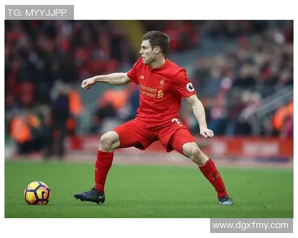 韩国足球戴帽子球星的辉煌时刻与不朽传奇分析